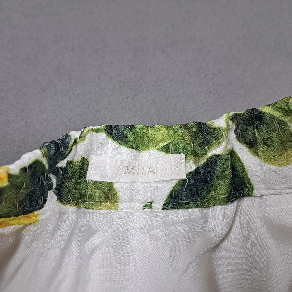 Mia MIIA‎ Skirt Women's 24 White Orange Citrus Pleated Mini Playful Summer Japan